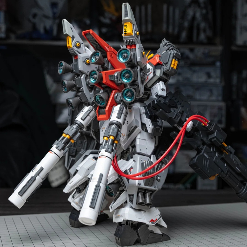ZZA REGUS GZSS-OX-001 Captain  - Model Kit In Era review and price